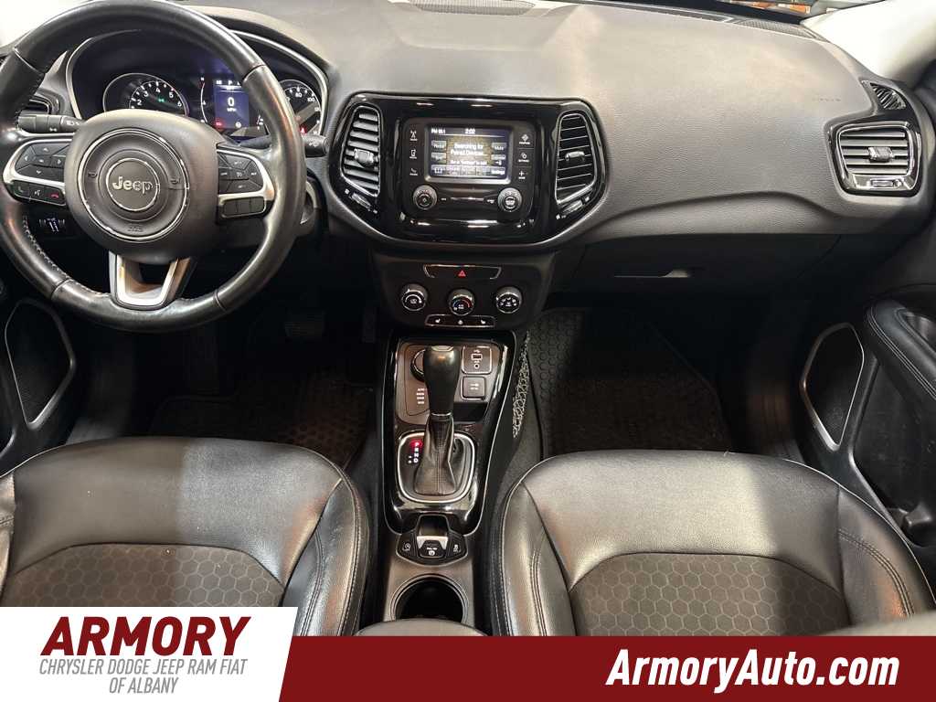 Thumbnail: 2018 Jeep Compass - 33