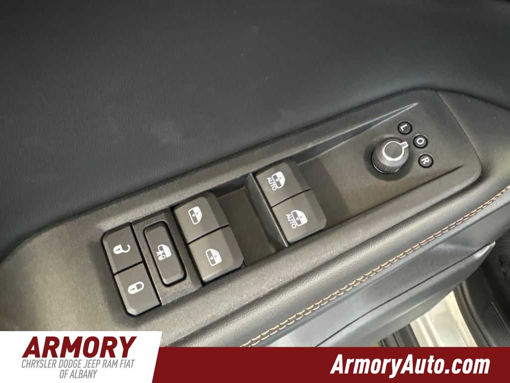 Thumbnail: 2026 Jeep Cherokee - 8
