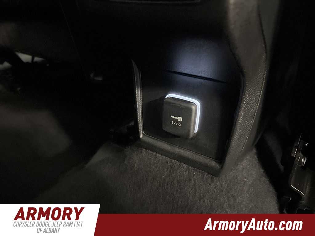 Thumbnail: 2023 Jeep Compass - 33