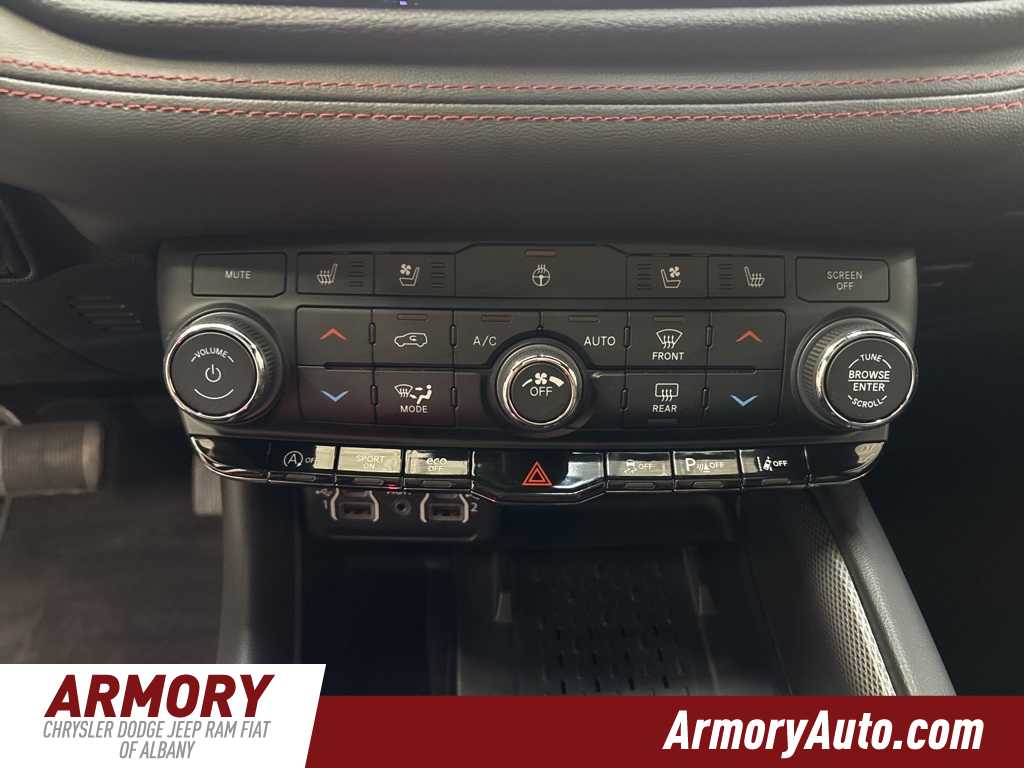 Thumbnail: 2025 Dodge Durango - 20