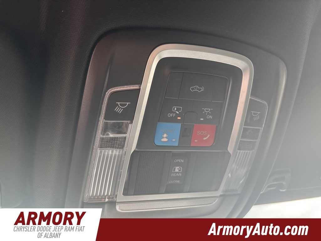 Thumbnail: 2026 RAM 1500 - 17