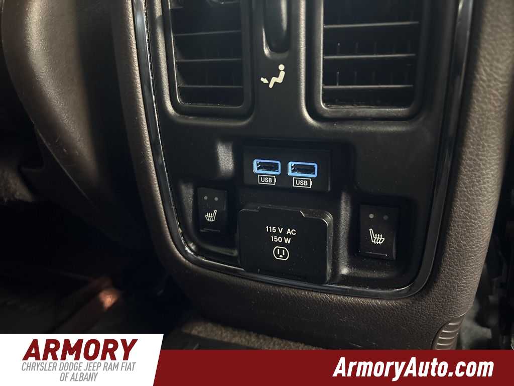 Thumbnail: 2018 Jeep Grand Cherokee - 34