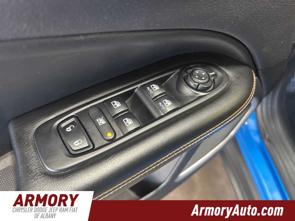 Thumbnail: 2018 Jeep Compass - 8