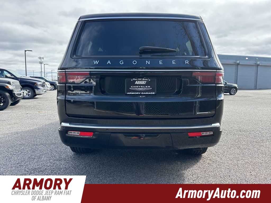 Thumbnail: 2024 Jeep Wagoneer - 5