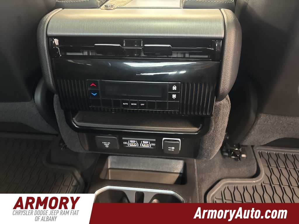 Thumbnail: 2026 Jeep Grand Wagoneer - 41