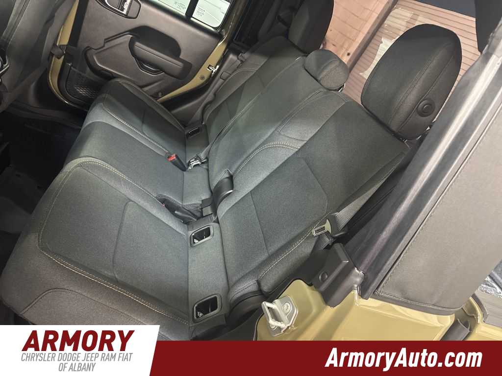 Thumbnail: 2026 Jeep Gladiator - 27