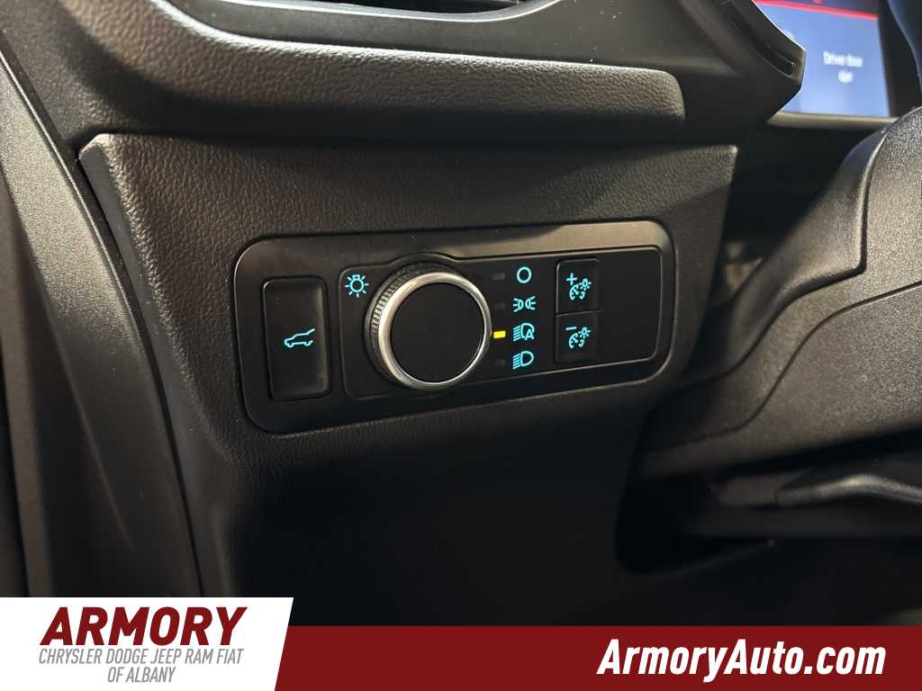 Thumbnail: 2024 Ford Escape - 11