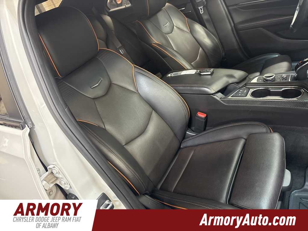 Thumbnail: 2021 Cadillac CT4 - 41