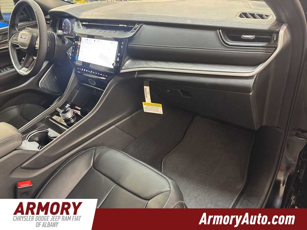 Thumbnail: 2026 Jeep Grand Cherokee - 45