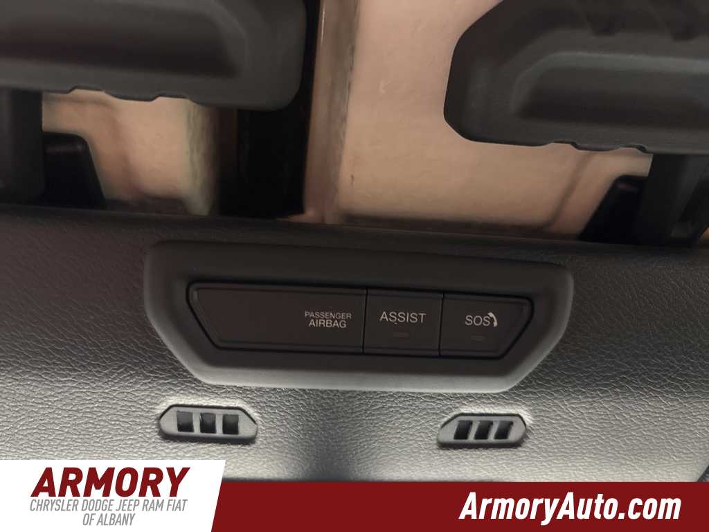 Thumbnail: 2021 Jeep Gladiator - 22