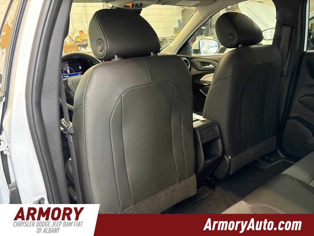 Thumbnail: 2025 Chevrolet Trax - 27