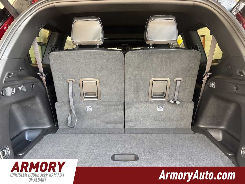 Thumbnail: 2025 Jeep Grand Cherokee L - 30