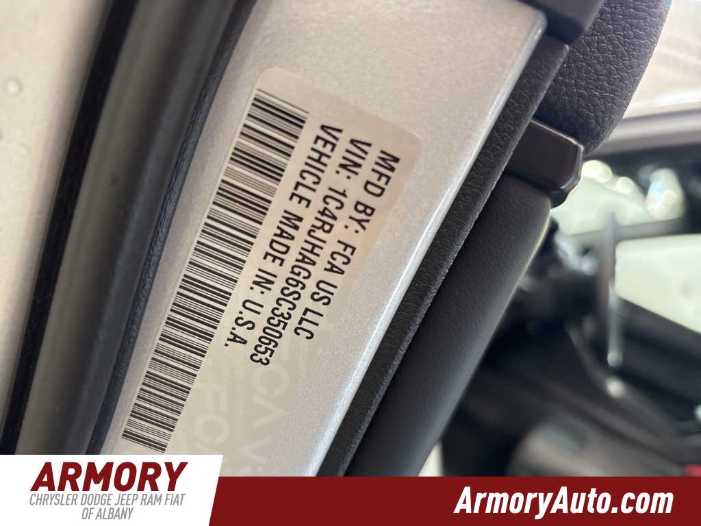 Thumbnail: 2025 Jeep Grand Cherokee - 20