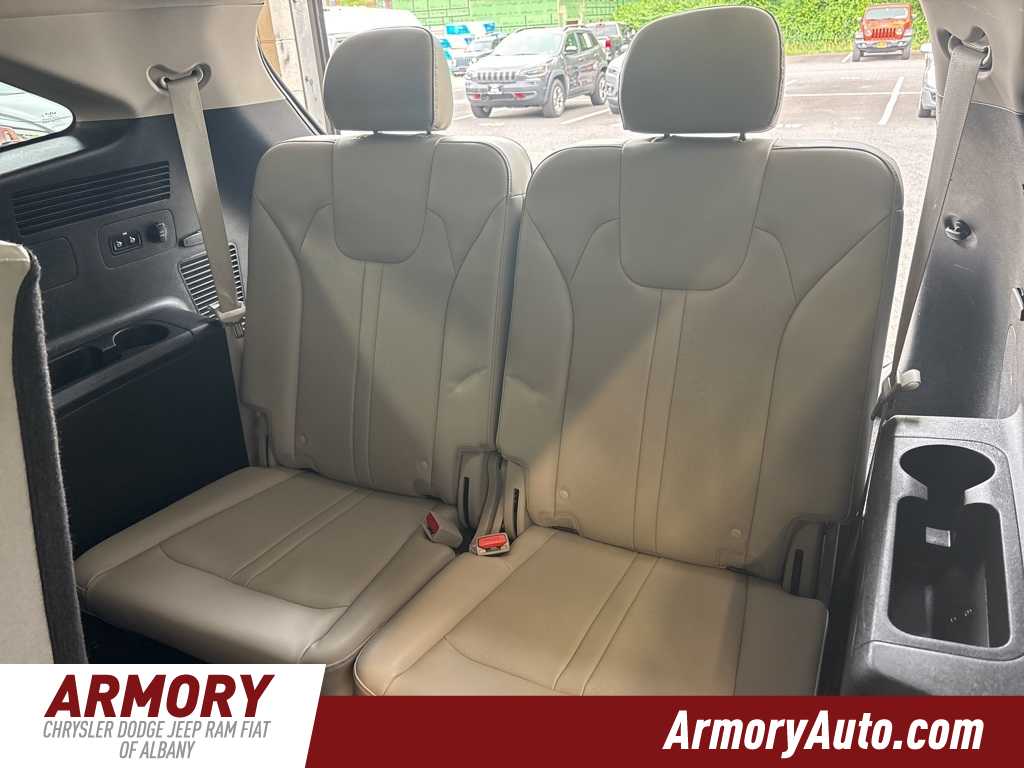 Thumbnail: 2022 Kia Sorento - 33