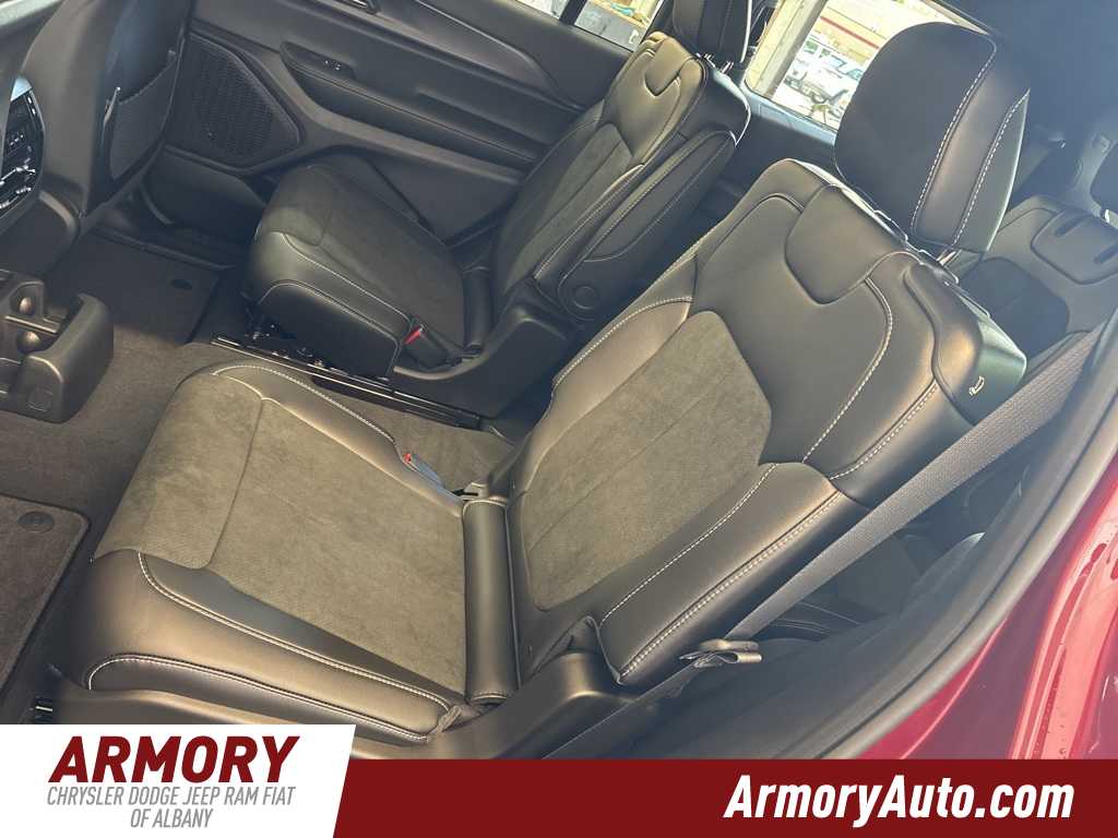 Thumbnail: 2025 Jeep Grand Cherokee L - 27