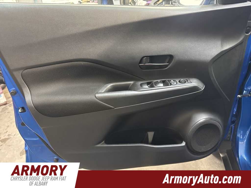 Thumbnail: 2022 Nissan Kicks - 7