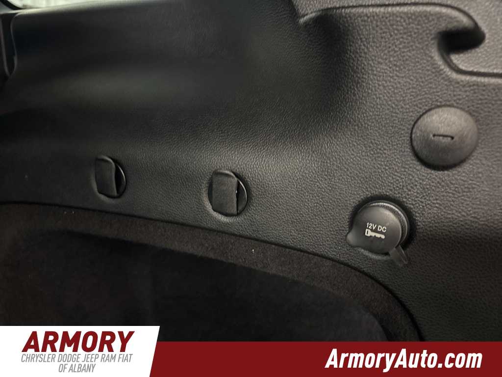 Thumbnail: 2019 Jeep Grand Cherokee - 28