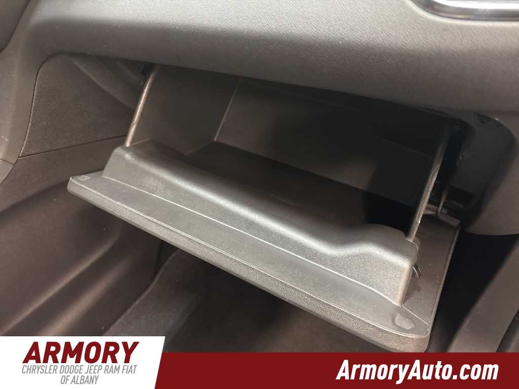 Thumbnail: 2024 Chevrolet Equinox - 43