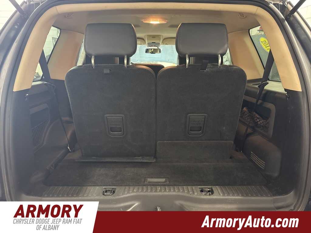 Thumbnail: 2010 Ford Explorer - 28
