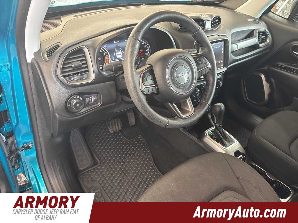 Thumbnail: 2022 Jeep Renegade - 9