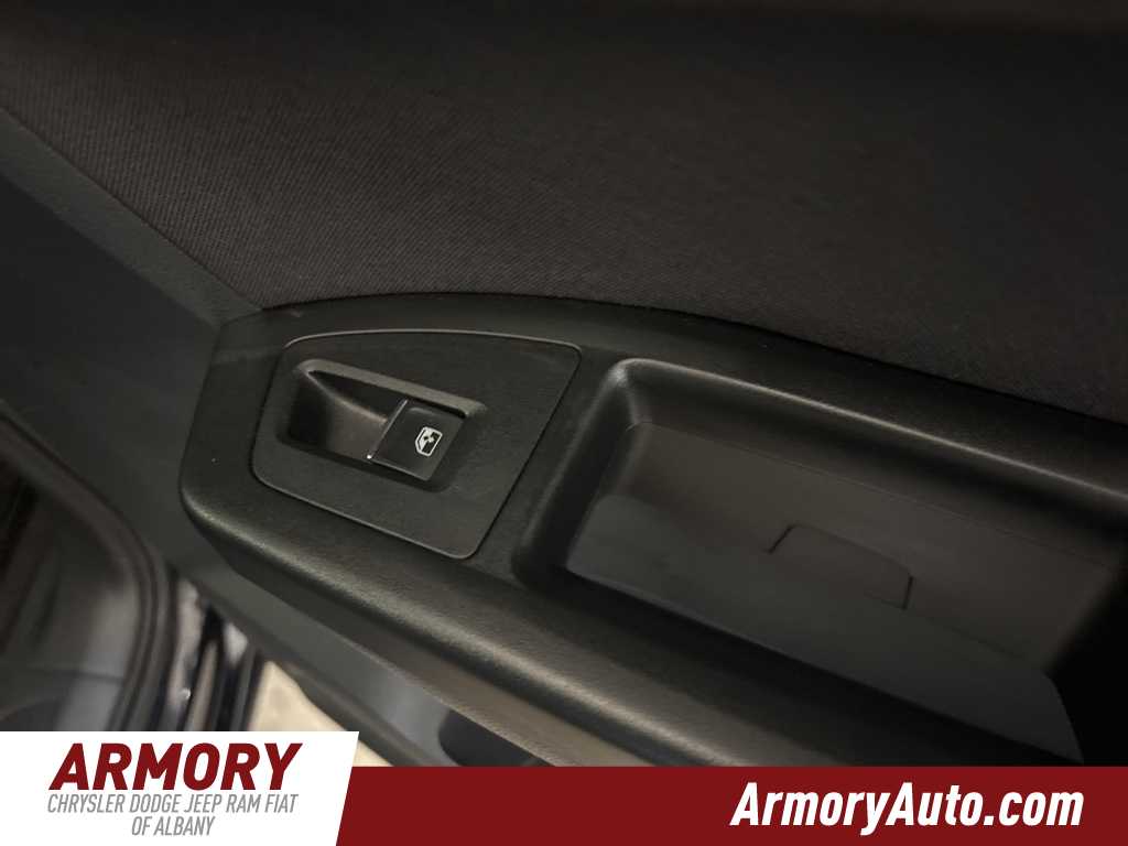 Thumbnail: 2018 Volkswagen Atlas - 30