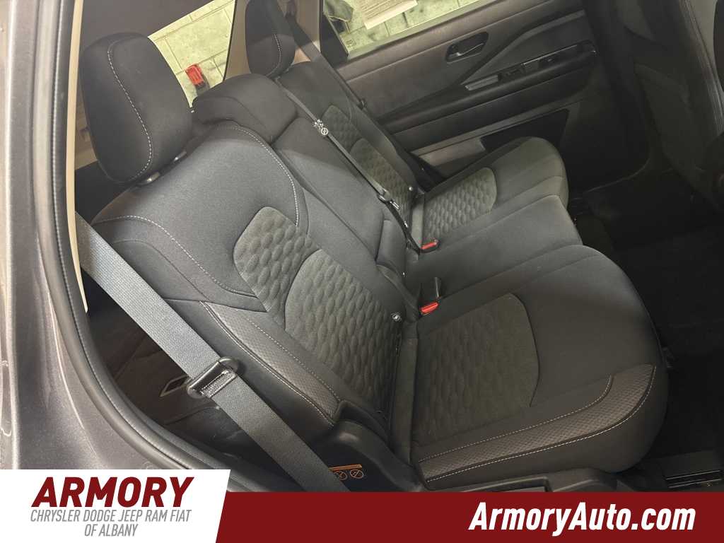 Thumbnail: 2024 Nissan Pathfinder - 33