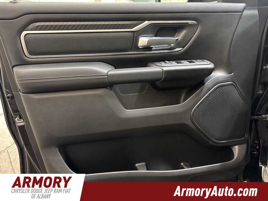 Thumbnail: 2026 RAM 1500 - 7