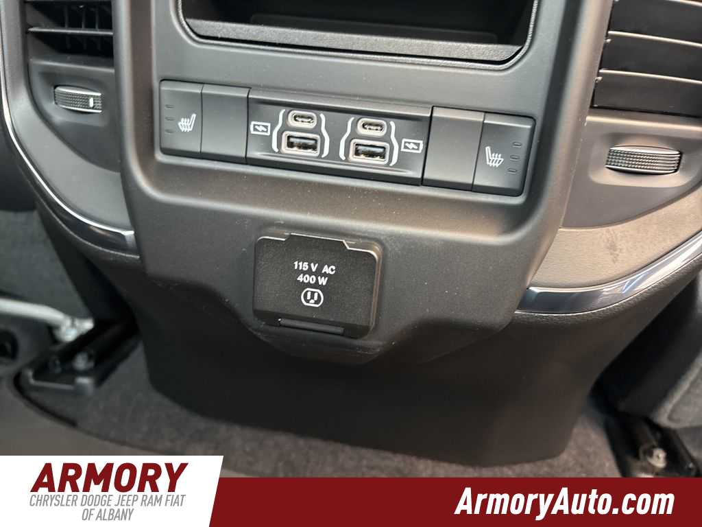 Thumbnail: 2026 RAM 1500 - 32