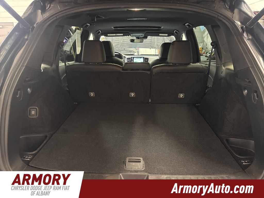 Thumbnail: 2023 Honda Passport - 31