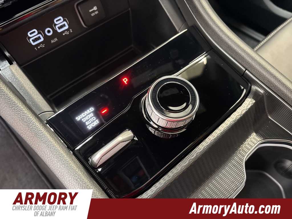 Thumbnail: 2025 Jeep Grand Cherokee - 20