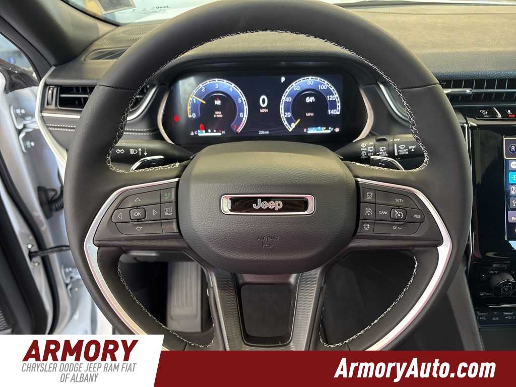 Thumbnail: 2025 Jeep Grand Cherokee L - 14