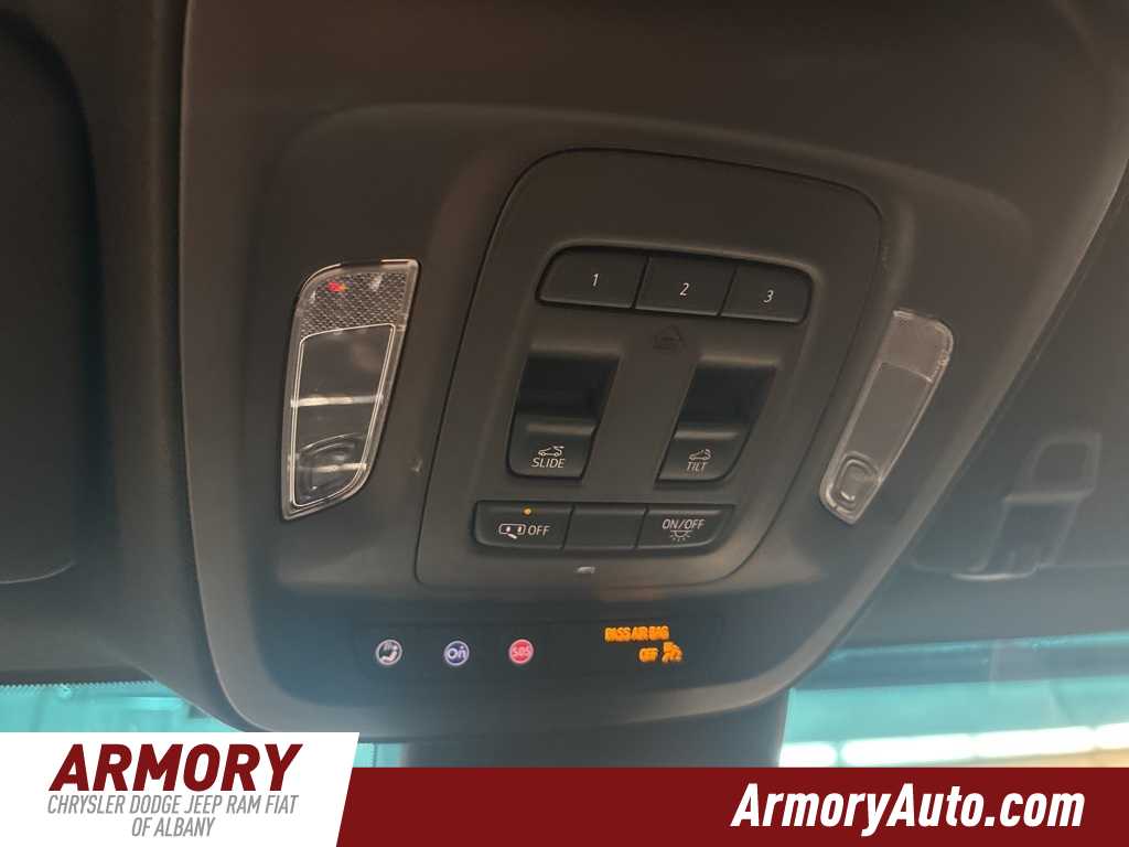 Thumbnail: 2021 Cadillac CT4 - 25