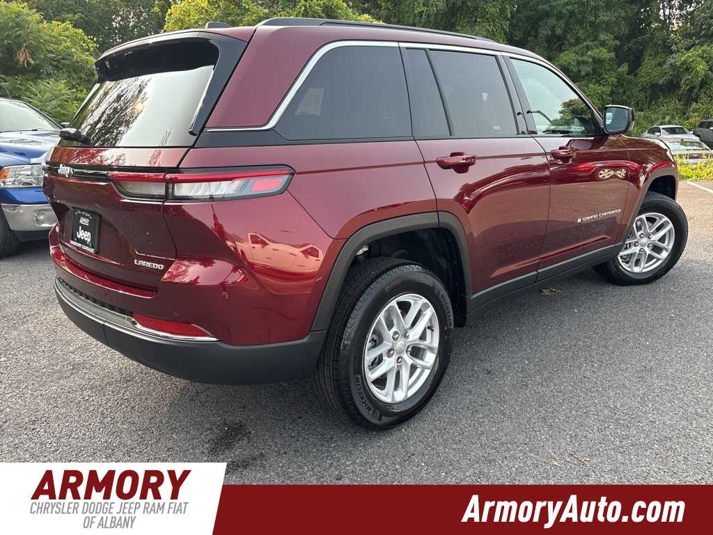 Thumbnail: 2025 Jeep Grand Cherokee - 4