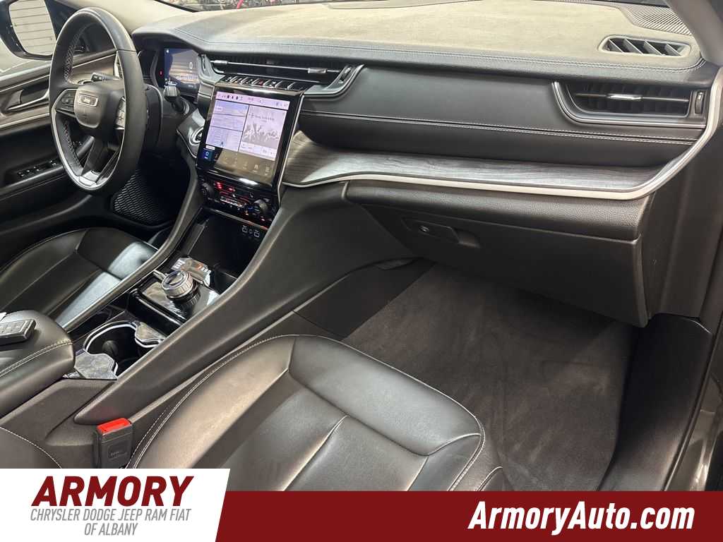 Thumbnail: 2023 Jeep Grand Cherokee L - 45