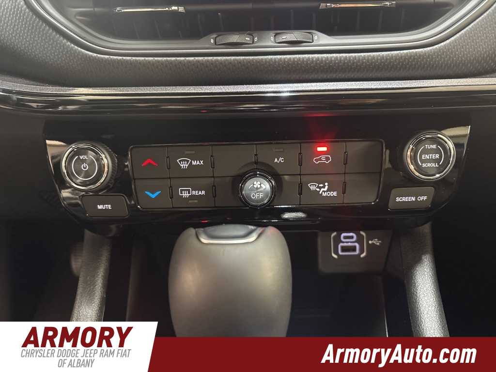 Thumbnail: 2026 Jeep Compass - 17