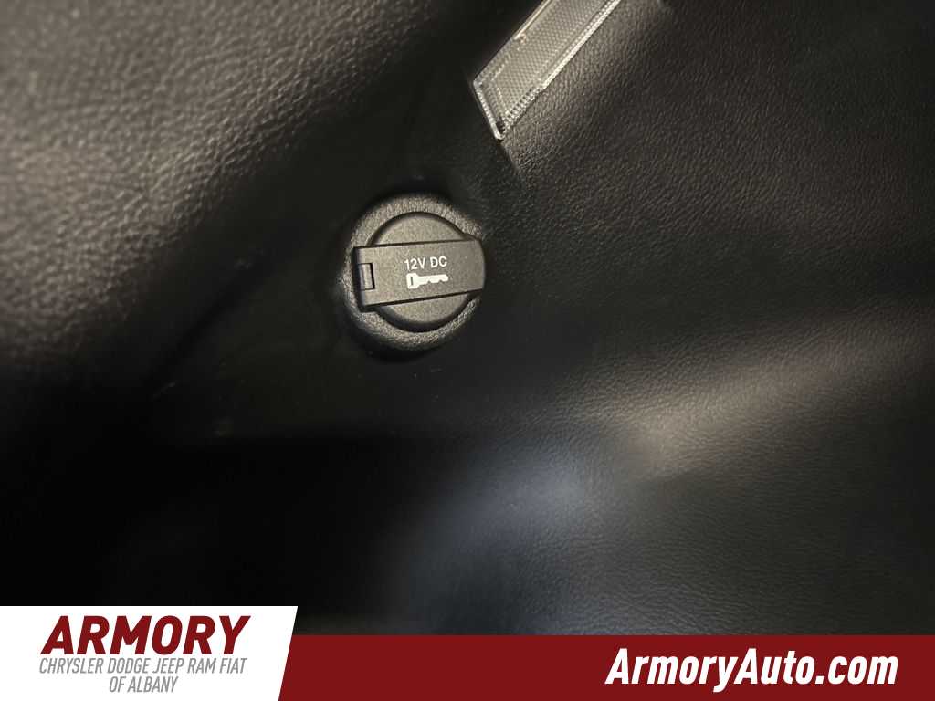 Thumbnail: 2023 Jeep Compass - 28