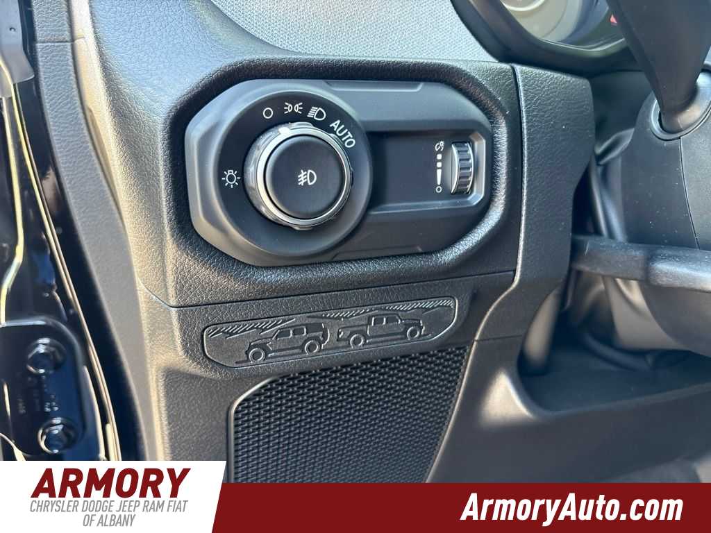 Thumbnail: 2026 Jeep Wrangler - 10