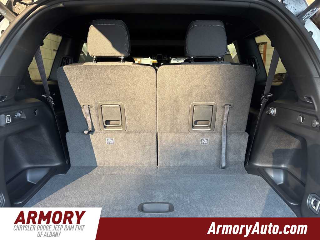 Thumbnail: 2025 Jeep Grand Cherokee L - 29