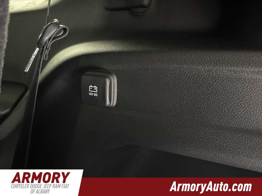 Thumbnail: 2025 Jeep Grand Cherokee L - 28