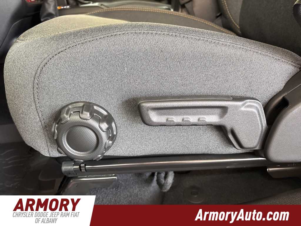 Thumbnail: 2025 Jeep Wrangler - 12