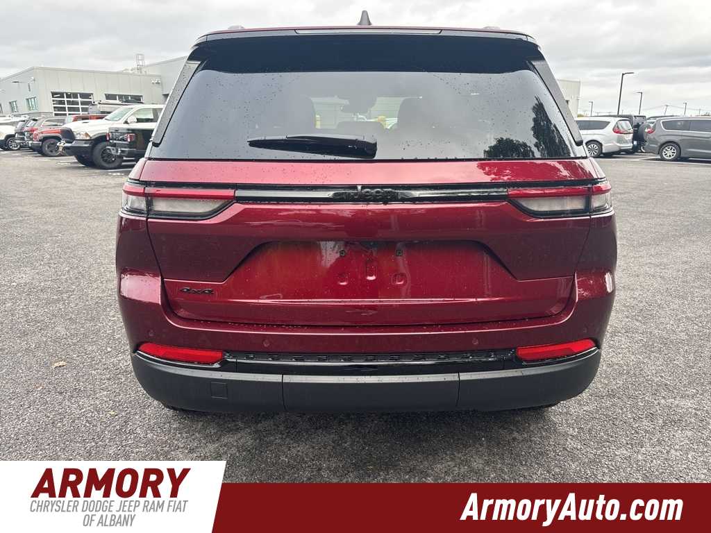 Thumbnail: 2025 Jeep Grand Cherokee - 5