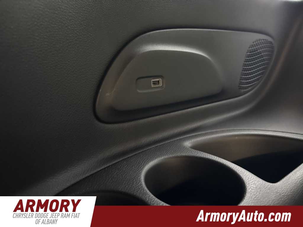 Thumbnail: 2026 Chrysler Pacifica - 30