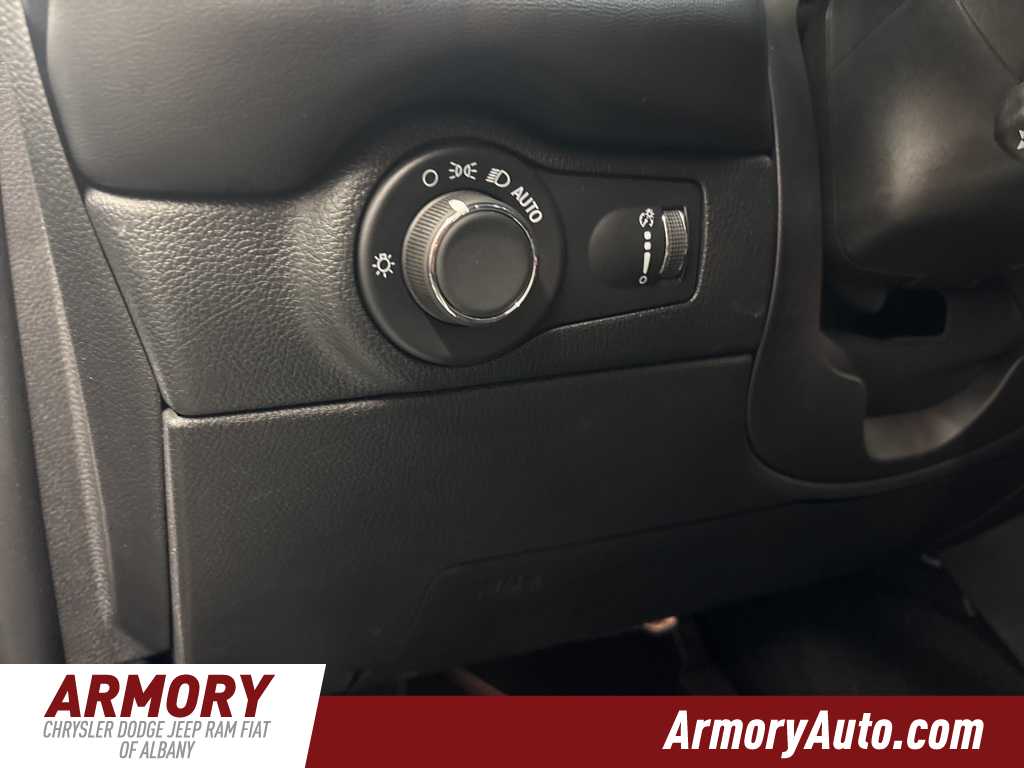 Thumbnail: 2025 Dodge Durango - 11