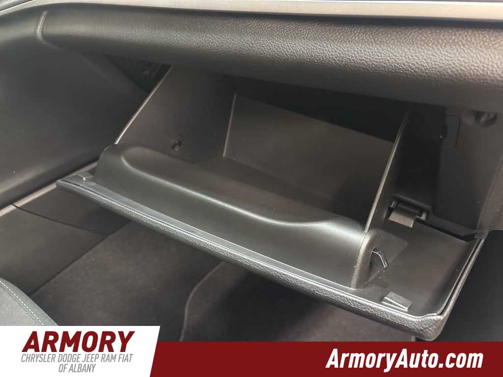 Thumbnail: 2026 Jeep Grand Cherokee - 41