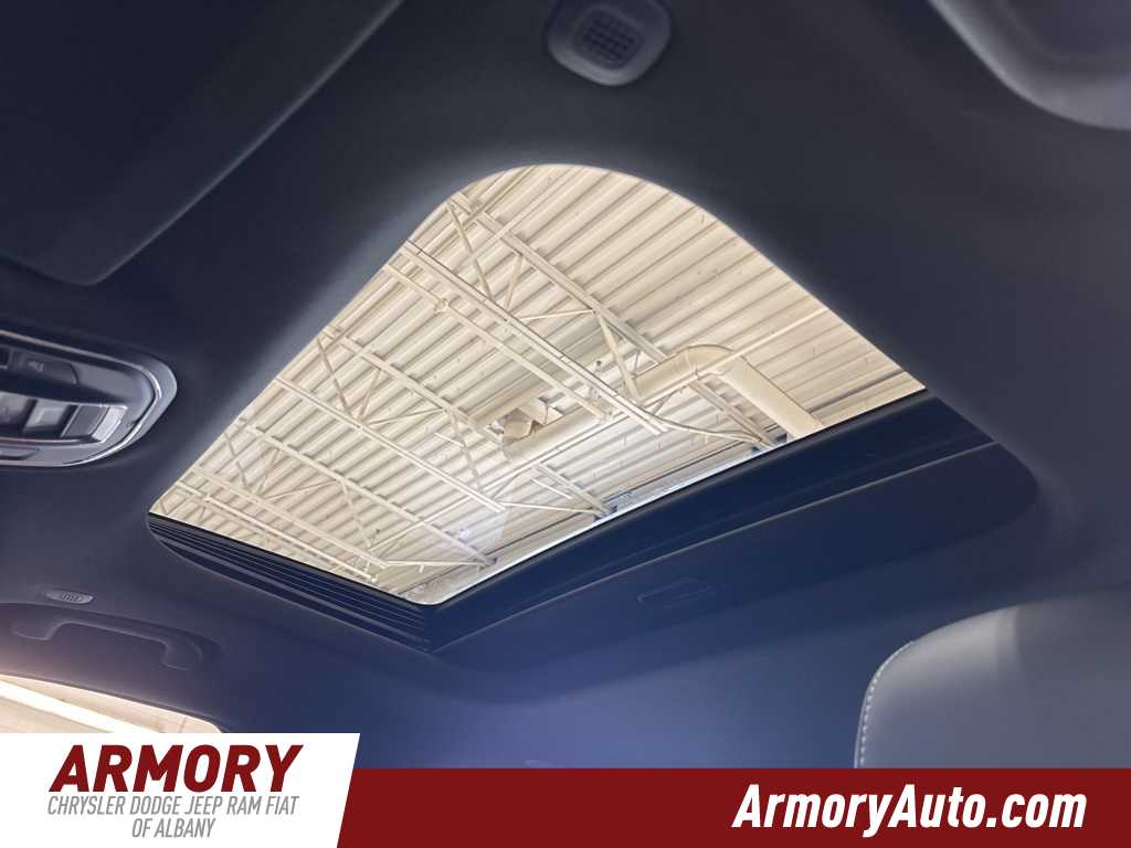 Thumbnail: 2025 Jeep Grand Cherokee L - 23