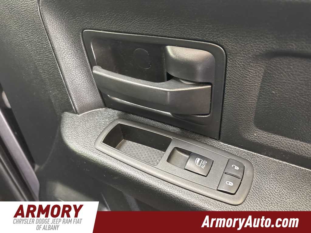 Thumbnail: 2018 RAM 1500 - 33