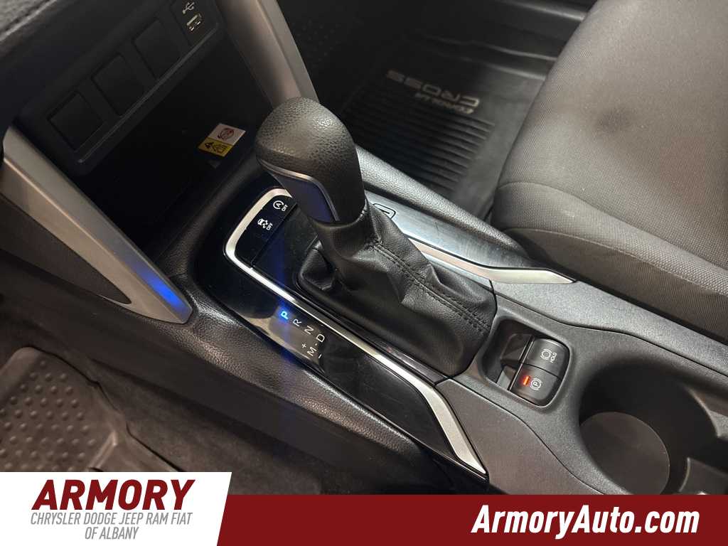 Thumbnail: 2022 Toyota Corolla Cross - 17