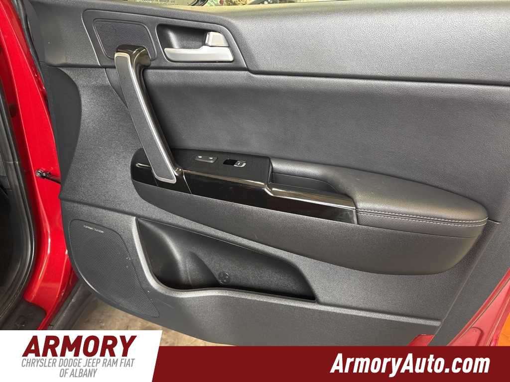 Thumbnail: 2021 Kia Sportage - 41