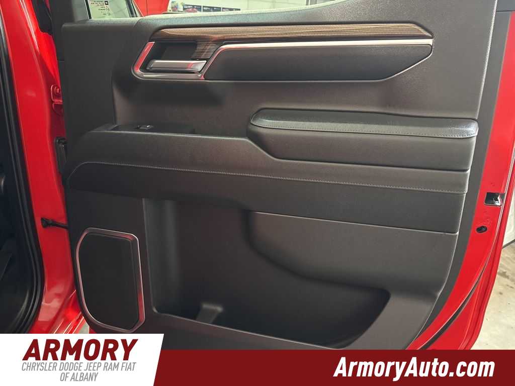 Thumbnail: 2023 Chevrolet Silverado 1500 - 29