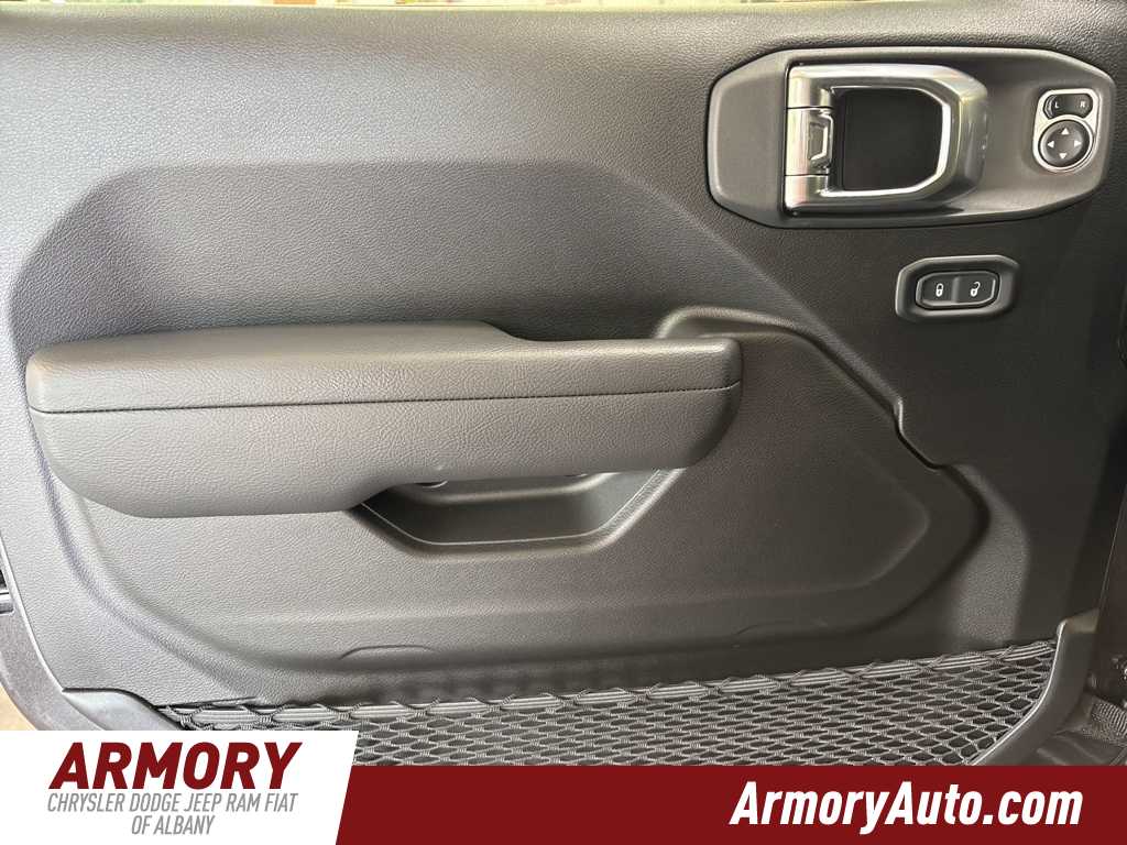 Thumbnail: 2025 Jeep Wrangler - 7